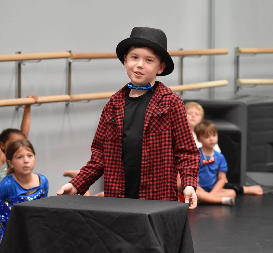 Joe Coover performing Dinosaur Adventure Magic Show at Oklahoma library